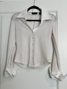 Context lined White/off white mesh blouse with adjustable sleeves size 2P